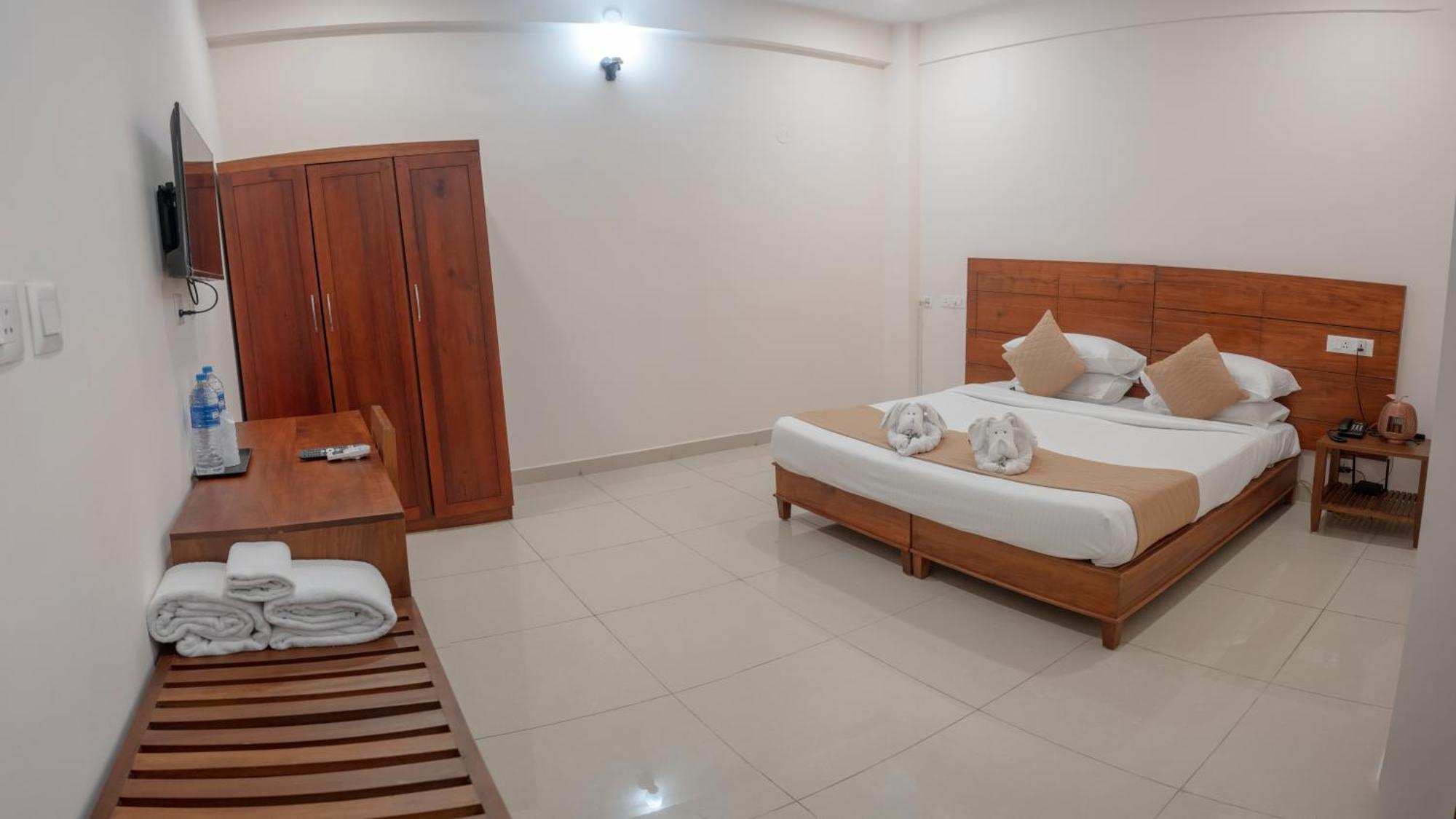 Daffodils Luxury Airport Suites Kochi Zewnętrze zdjęcie