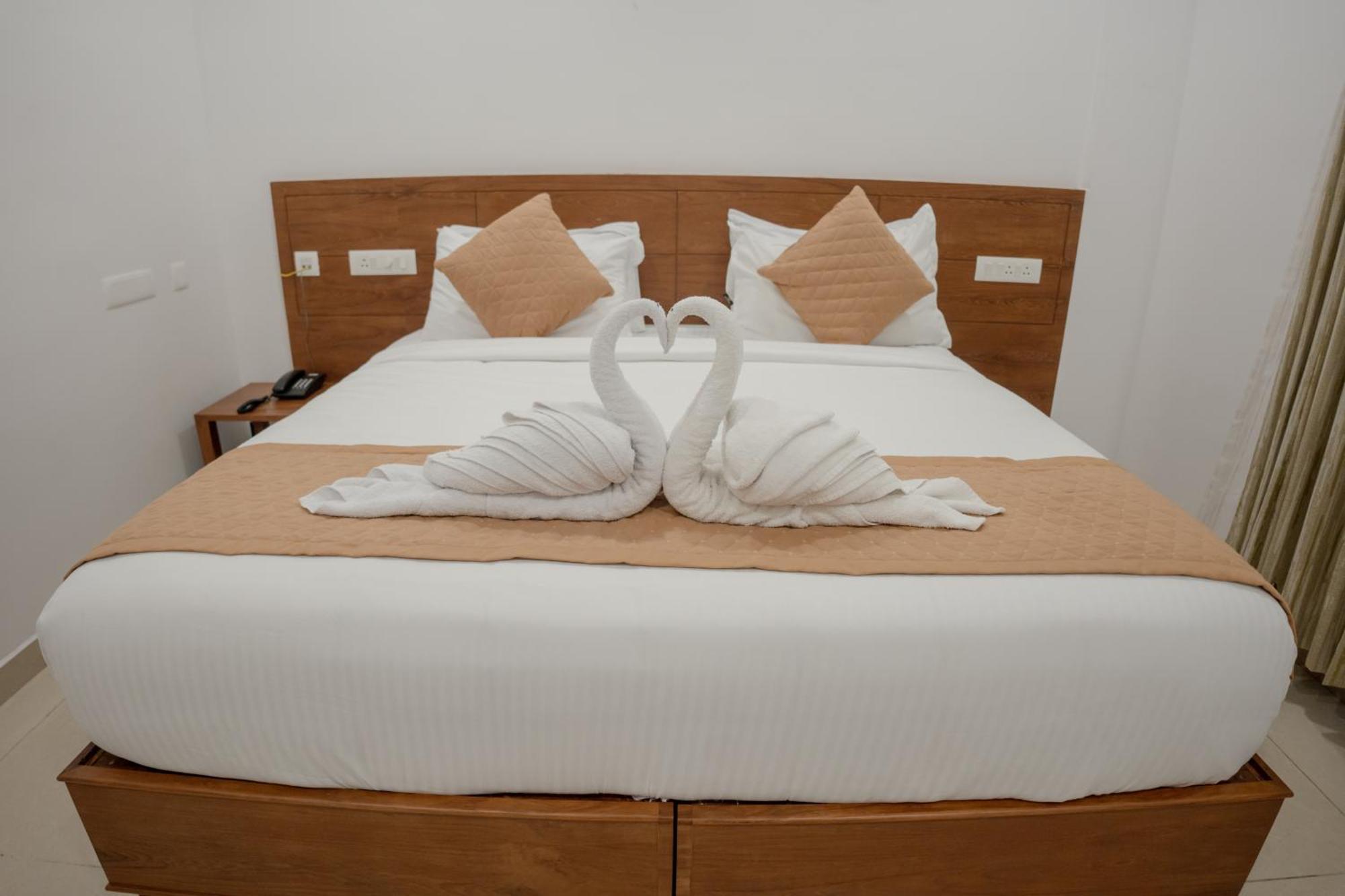 Daffodils Luxury Airport Suites Kochi Zewnętrze zdjęcie