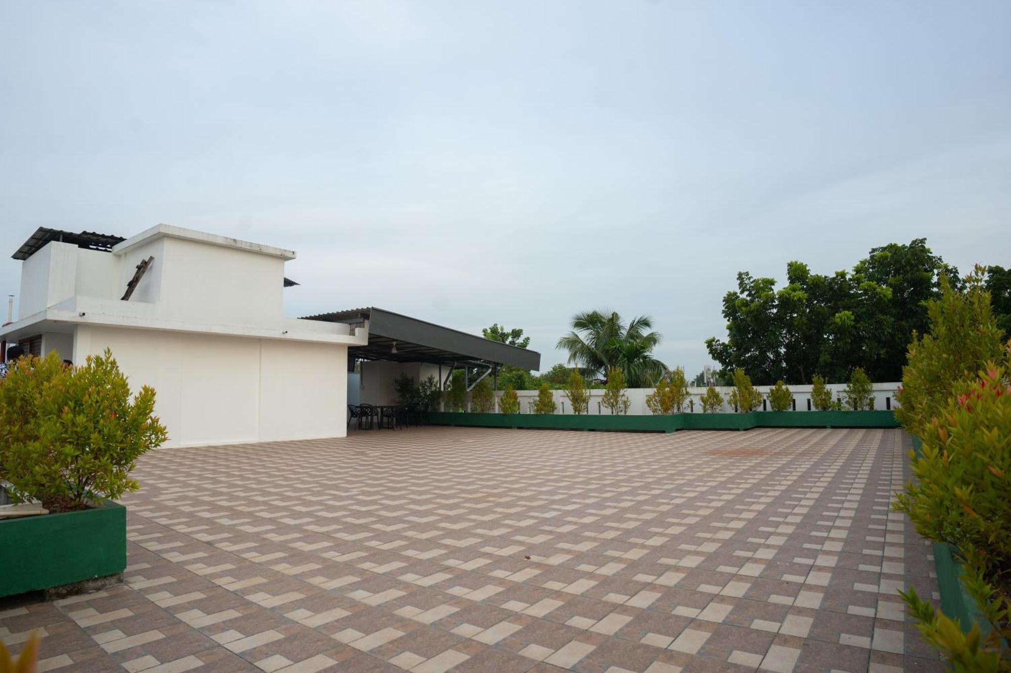 Daffodils Luxury Airport Suites Kochi Zewnętrze zdjęcie